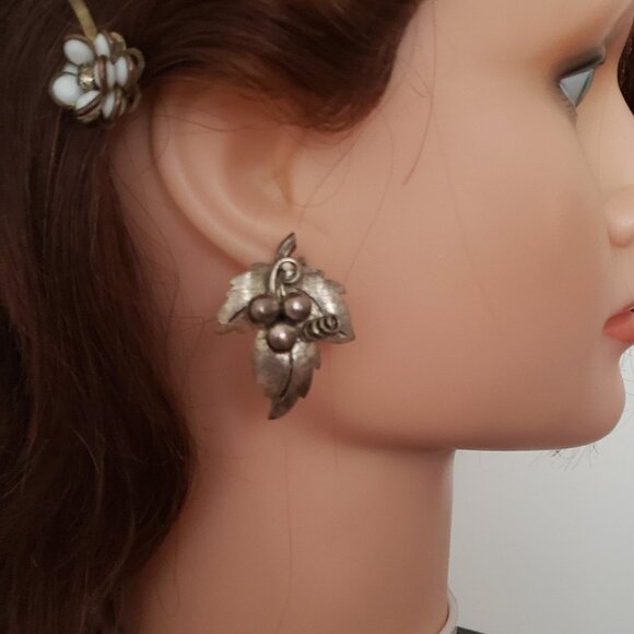 1940-50-S TAXCO MEXICO 925 STERLING SIGNED VINTAGE GRAPE BROOCH AND EAR RINGS - Picture 4 of 7